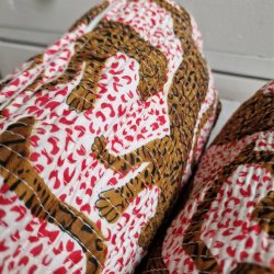 Rdt mnster Indiske Bloktrykte kosmetik/toilettasker med store tigere