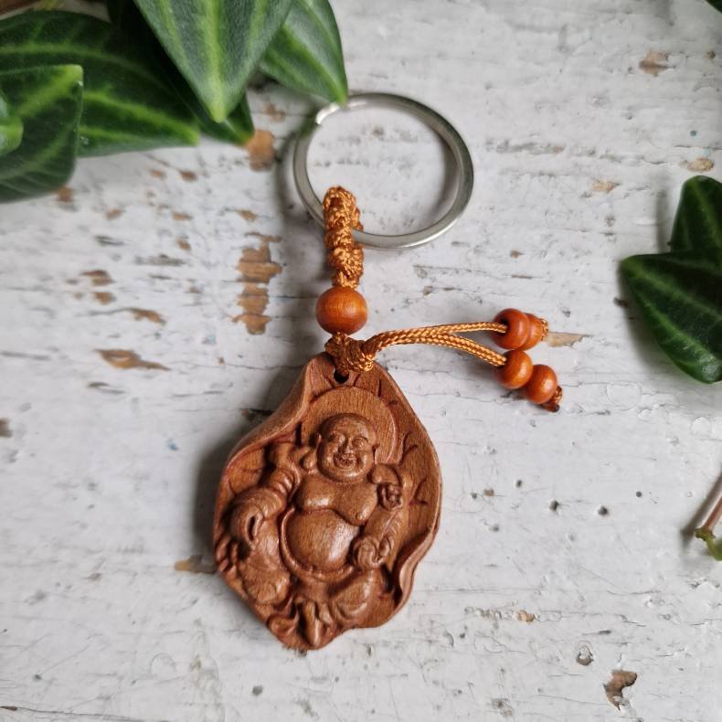 N�glering med Smilende Buddha � en lille lykkebringer