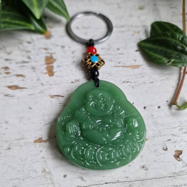 M�rke gr�n Buddha n�glering