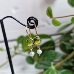 Petite gr�n quarts med perle