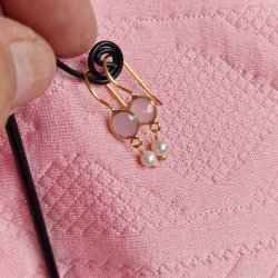 Petite rosa quarts med perle