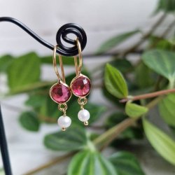 Petite pink quarts med perle