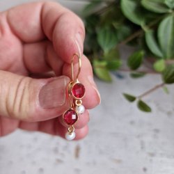 Petite pink quarts med perle