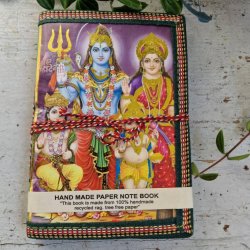 H�ndlavet notesbog med Shiva, Parvati og Ganesha M