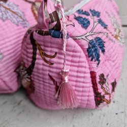 Lyser�de Indiske Bloktrykte kosmetik/toilettasker med grene og blade