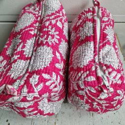 Pink Indiske Bloktrykte kosmetik/toilettasker med blomster
