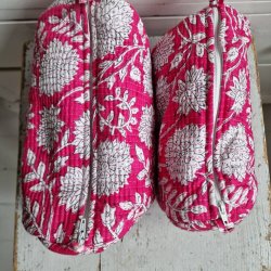 Pink Indiske Bloktrykte kosmetik/toilettasker med blomster