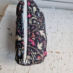 Sort  Indiske Bloktrykte kosmetik/toilettasker med farverigt m�nster