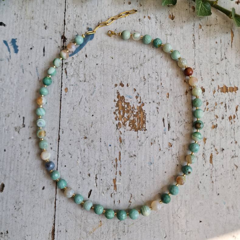 Amazonite unikak�de med sm� forgyldte mellem stykker