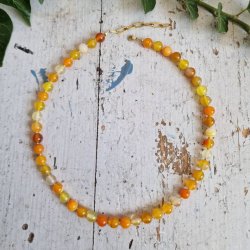 Gul og orange agate unika halsk�de 