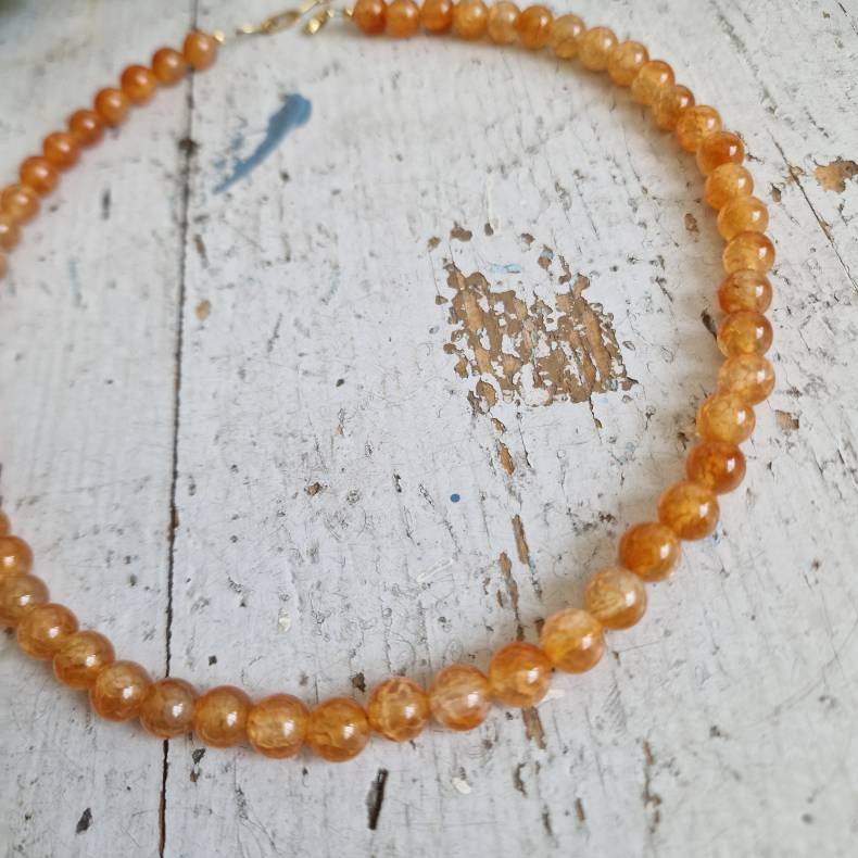 Orange aventurin halv�delstens unika halsk�de