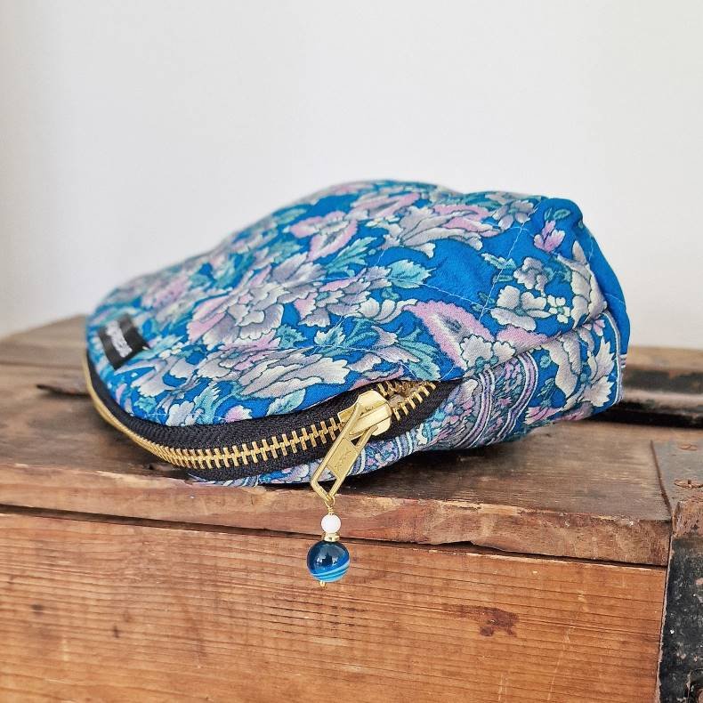 Silke kosmetikpung blturkis med blomster