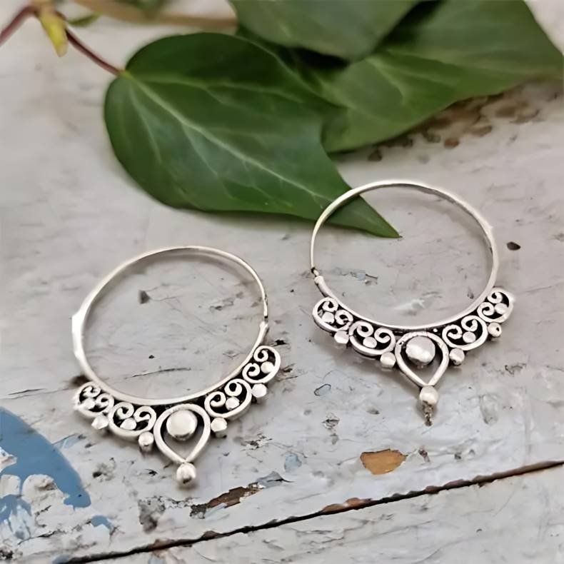 1000 &amp; en nat. Oriental creol S