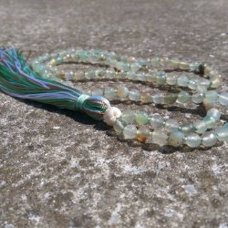 Love green silk mala 