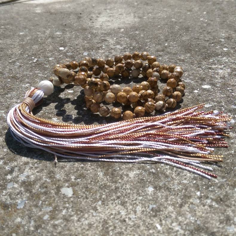 Love nature silk mala 