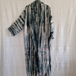 Silke kimono bygebjerg lang broderet tiedye m.blte No12