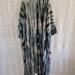 Silke kimono bygebjerg lang broderet tiedye m.blte No12