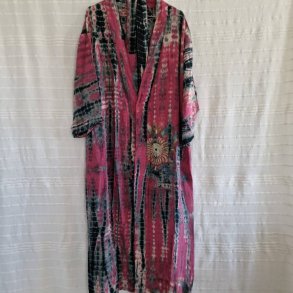 Silke kimono bygebjerg lang broderet tiedye m.blte No.16