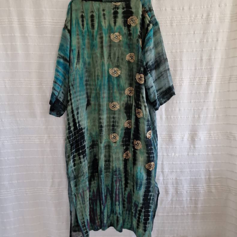 Silke kimono bygebjerg lang broderet tiedye m.blte No.17