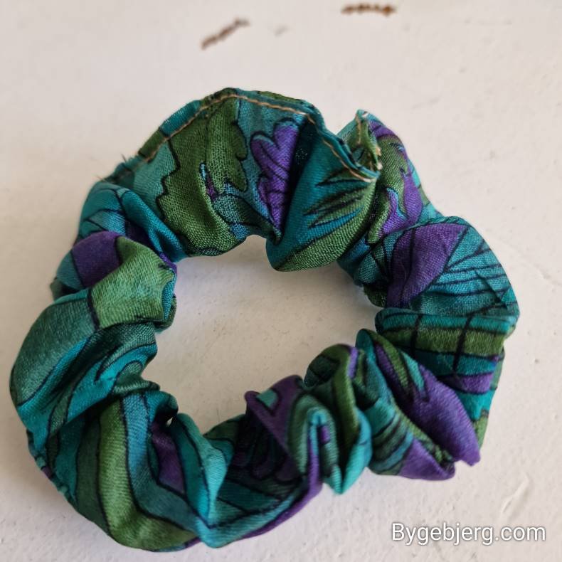Scrunchies grn/turkis/lilla vintage silke Small