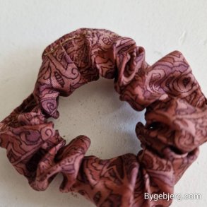 Scrunchies rosa vintage silke Small
