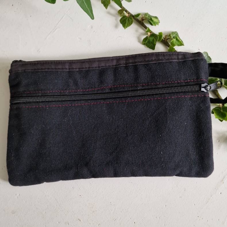 Violet kantha clutch med smukt spejlstykke