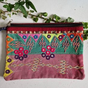 Duschfarvet vintage clutch