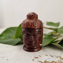 Buddha lille pilleske i tr