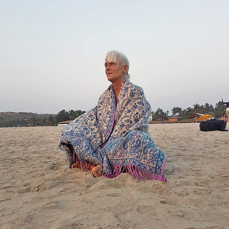 Meditations tppe Carrygul/ blturkis  