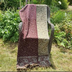 Rdbrun/grnhvid luksus tppe