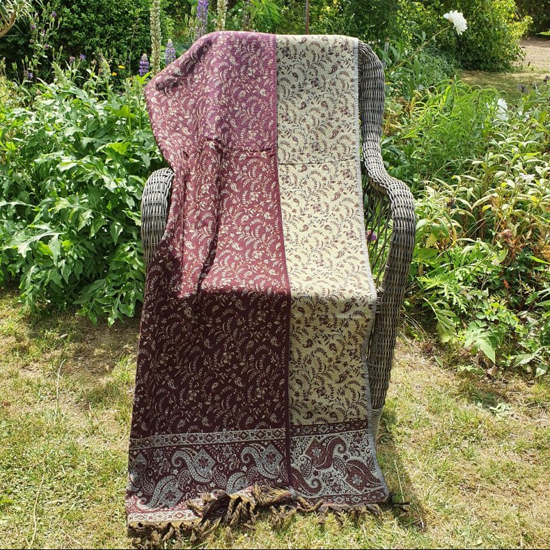 Rdbrun/grnhvid luksus tppe