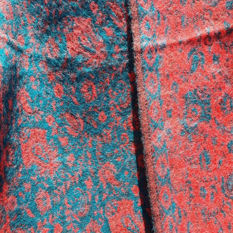 Meditations tppe stvet rdlig/bl