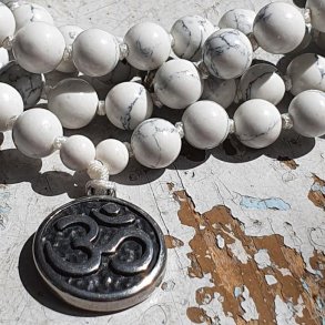 Howlite Unisex Ohm luksus boheme mala